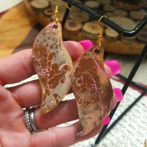 Handmade wood acrylic poured earrings - Picture 2 of 3